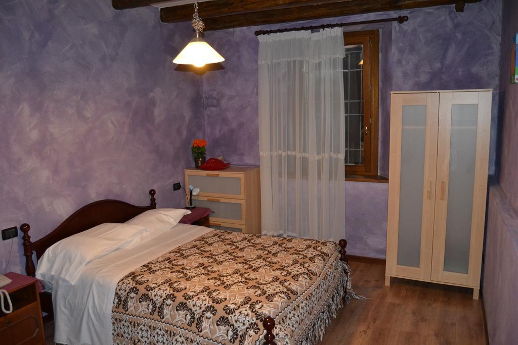 Отель Agriturismo Ca Del Buco Monte San Giovanni  Экстерьер фото