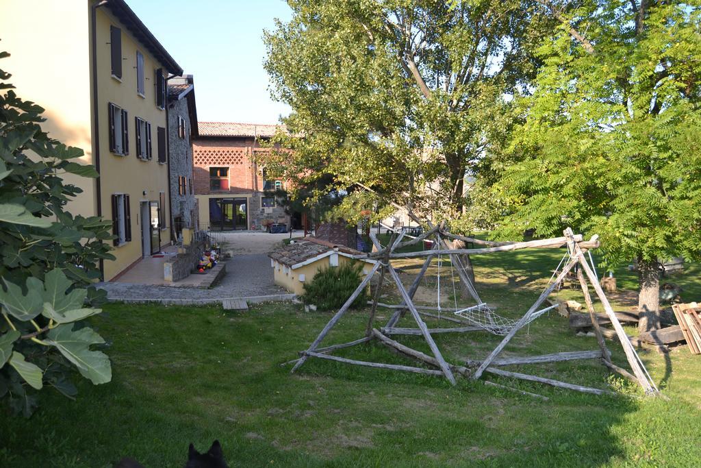 Отель Agriturismo Ca Del Buco Monte San Giovanni  Экстерьер фото